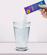 Electrolitos con Vitamina C, Vitaminas del complejo B y fibra, suplemento con 8 iones esenciales sabor mora azul.