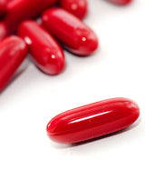 DIBENEL MAX - SUPLEMENTO ALIMENTICIO. Vitaminas Minerales Quercetina y Omegas 3 y 6. Capsula de Gel Blando sobre fondo blanco.
